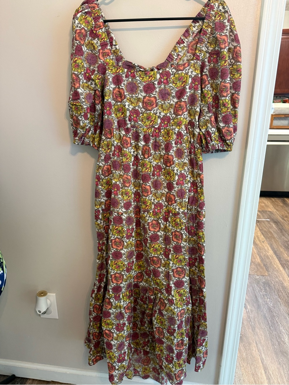 MINKPINK Pink and Green Floral Puff-Sleeve Maxi Dress